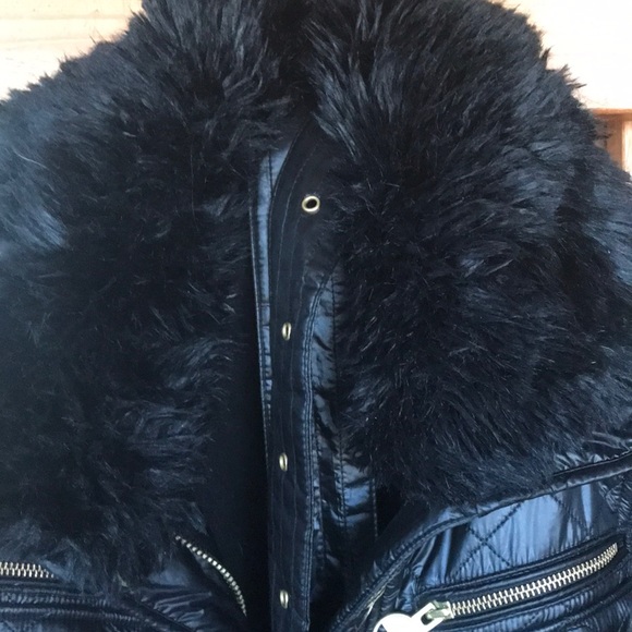 COPY - Barbour black belted moto inspired jacket.🧥🇳🇴 - Picture 8 of 16